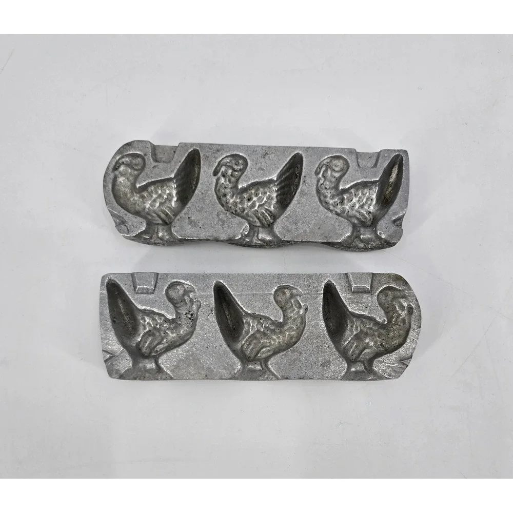 Vintage Cast Aluminum Turkey Chocolate Candy Mold 3 Cavity Two Piece